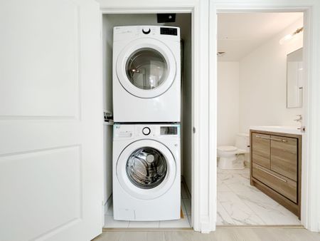 For Lease - 8 Rouge Valley Drive Unit# 713, Markham, Ontario - Photo 4