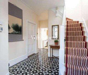 Riverway, Palmers Green, N13 - Photo 2