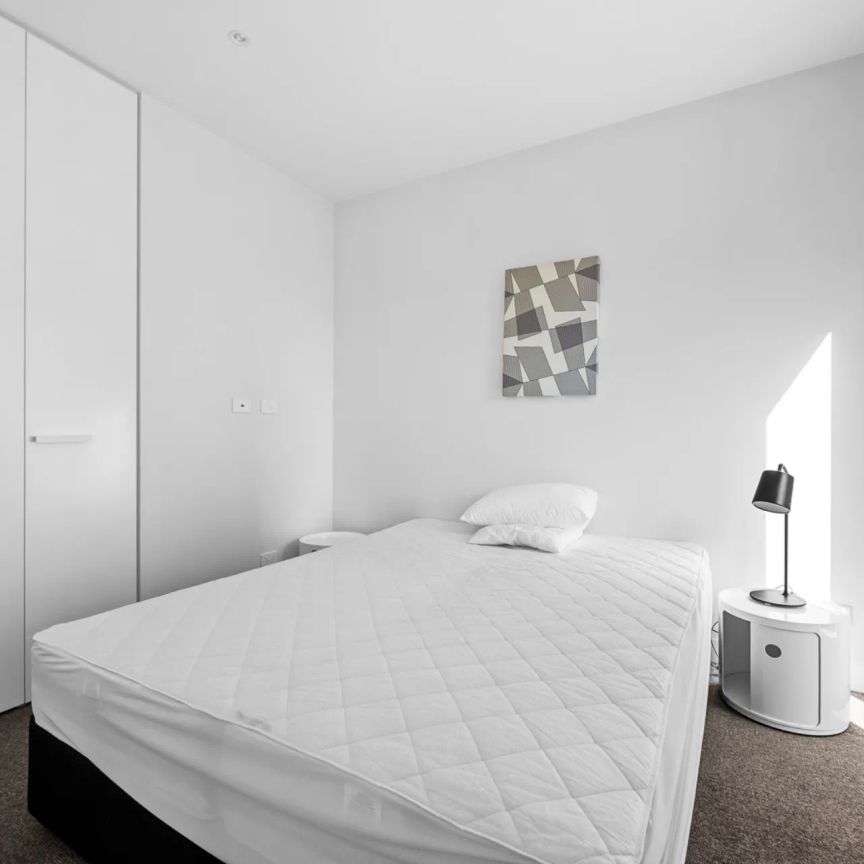 Unit 201/518 Swanston Street, - Photo 1