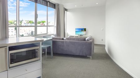 Marvelous Mirage - One Bedroom - Photo 2