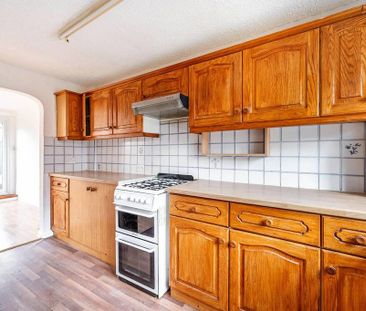 3 bedroom terraced house to rent - Photo 6