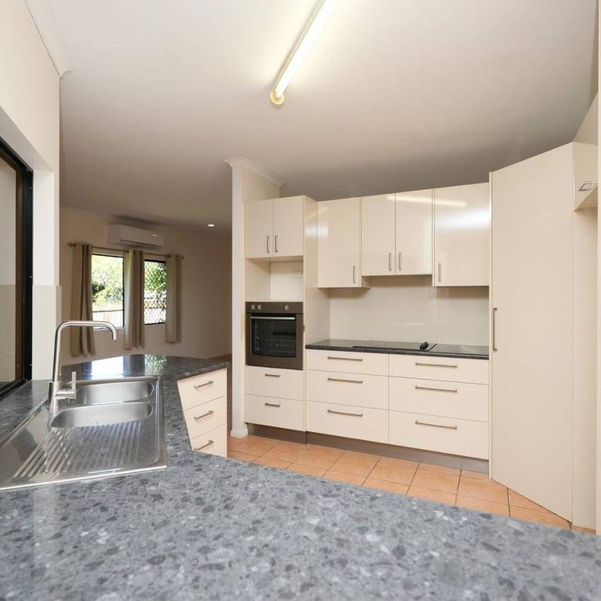 Fully Tiled - Huge Patio - Large Backyard - No Rear Neighbours - Photo 1