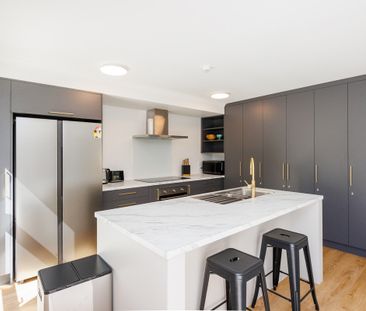 Boarding House - Private room + Ensuite! - Photo 1
