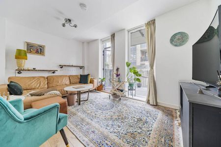 2 bedroom flat to rent - Photo 2