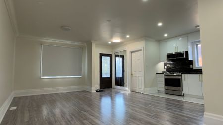 For Lease - 25 Sixteenth Street, Toronto, Ontario - Photo 4