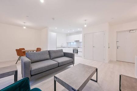 2 bedroom flat to rent - Photo 2