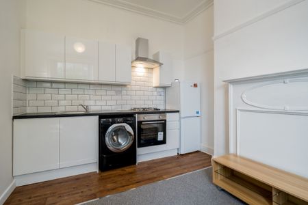 Flat 2, 1 Kingston Terrace, LS2 9BW, Leeds - Photo 5