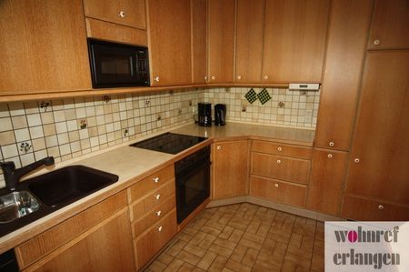 Schönes Einfamilienhaus mit 4,5 Zimmer, sowie Garten und Terrasse in Nürnberg-Großgründlach - Photo 5