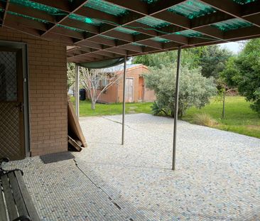 3 Holt Street, Ardeer, Vic 3022 - Photo 6