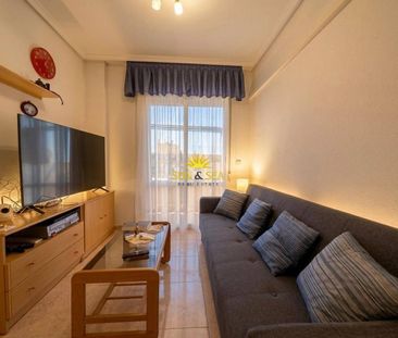 TWO-BEDROOM APARTMENT - TORREVIEJA - Photo 2