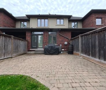 For Lease - 160 Oak Park Drive, Waterloo, Ontario - Photo 3