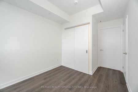 28 ANN Street E #1318 - Photo 3
