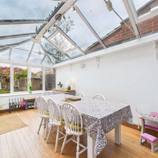 Henley Road, Caversham, Reading, Berkshire, RG4 - Photo 1