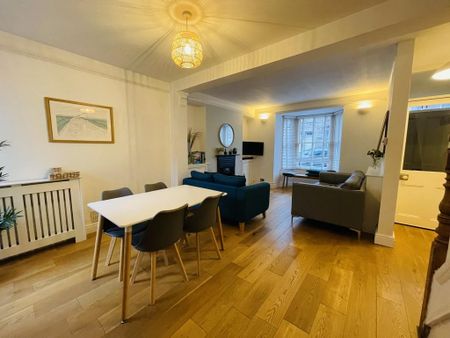 2 bedroom cottage to rent - Photo 2