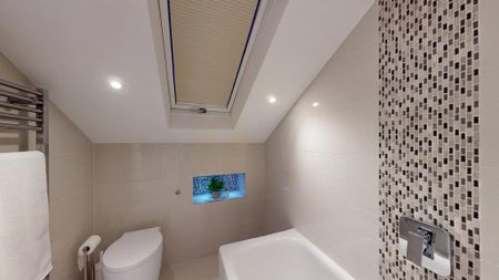 4 bedroom terraced house to rent - Photo 3