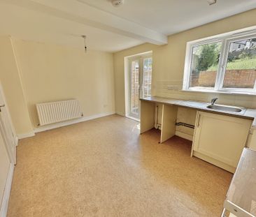 3 bed house to rent in Bramblewood Road, Weston-Super-Mare, BS22 - Photo 2