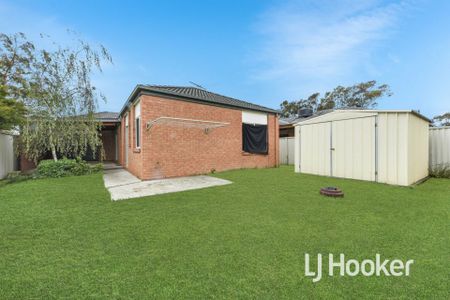 Clean and well presented Lakeside three bedroom home - Photo 4