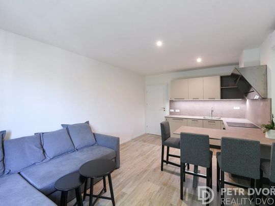 Pronájem bytu 2+kk 46 m2 - Фото 1