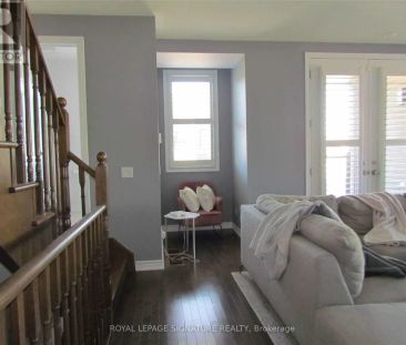 434 ATHABASCA COMMON - Photo 2