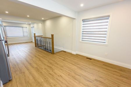 For Lease - 250 Ashley Street, Belleville, Ontario - Photo 3