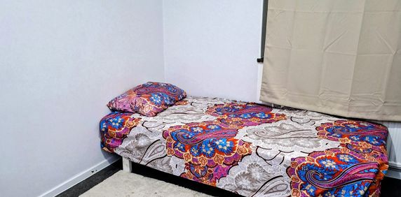 Skattegårdsvägen, Vällingby - Photo 2