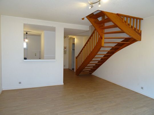 Location Appartement 3 pièces 73m² - Photo 1