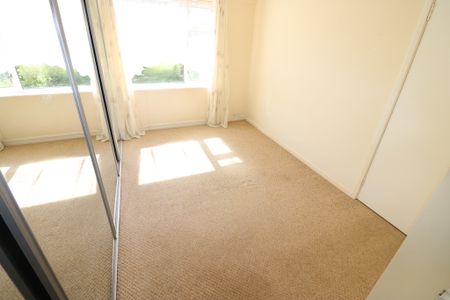 Dale Flats, Dale Road, Swanland - Photo 2