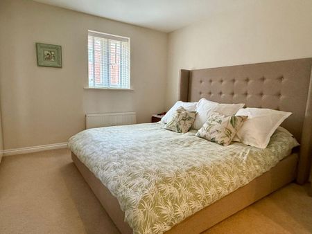 5 bedroom detached house to rent - Photo 5