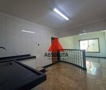Casa Com 3 Dormitórios E 3 Vagas Cobertas Para Alugar, por R$3.300/... - Photo 1