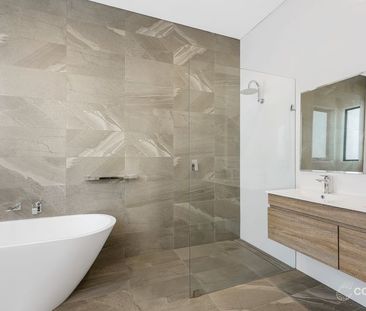 Coastal Luxury Living - Photo 6