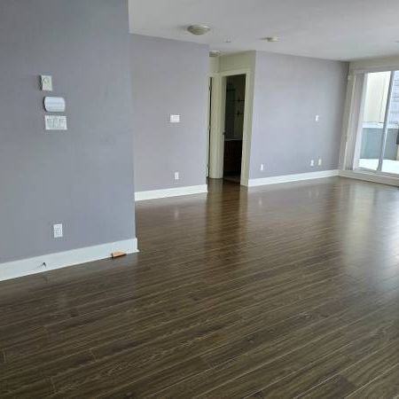 TRIO - 1 Bedroom & 1 Bath with LARGE Patio!! - Photo 4