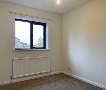 3 bedroom end of terrace house to rent - Photo 5