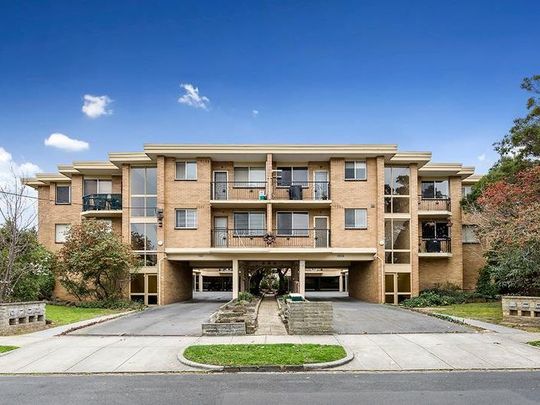 20 / 3 Alexandra Ave, Elsternwick - Photo 1