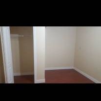 2 bedroom 1 bathroom furnished suite - Photo 1