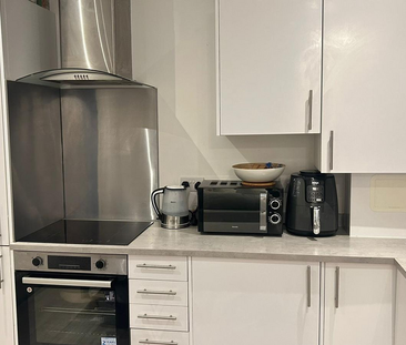 1 bedroom flat to rent - Photo 4