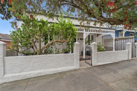 13 Moodie Street, Rozelle NSW 2039 - House For Rent | Domain - Photo 4