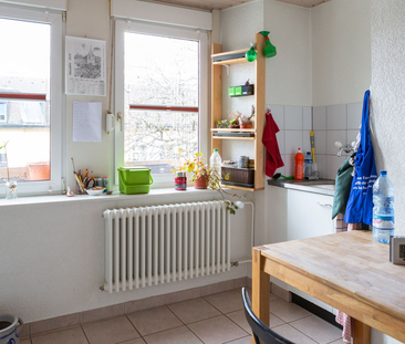 Appartement 2 pièces - Rue de la Ronde 39 - La Chaux-de-Fonds - Photo 4