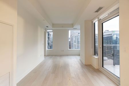 For Lease - 11 Yorkville Avenue Unit# 1312, Toronto, Ontario - Photo 4
