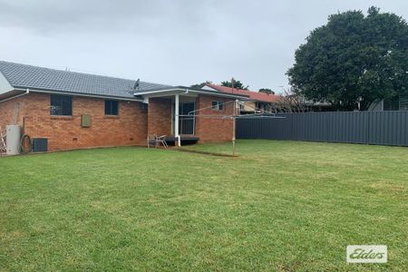 HOUSE FOR LEASE - Photo 5