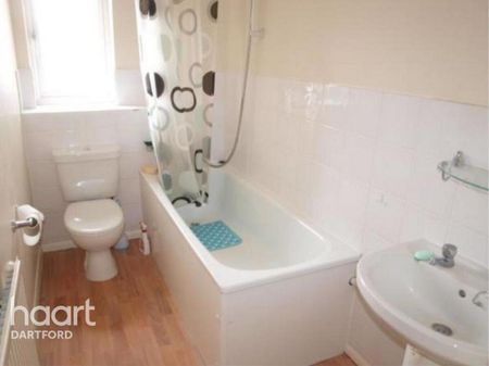 2 bedroom terraced house to rent - Photo 4