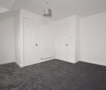 2 bedroom townhouse to rent - Photo 1