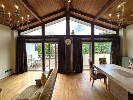 Lake View Court, Lake Road East, Cardiff - Photo 2