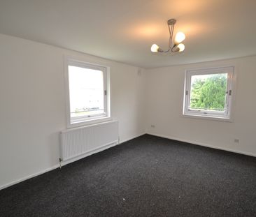 3 Bed Flat, Kerrycroy Avenue, G42 - Photo 4