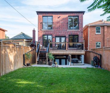 For Lease - 246 Torrens Avenue, Toronto, Ontario - Photo 6