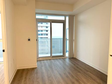 For Lease - 8 Interchange Way Unit# 2801, Vaughan, Ontario - Photo 4