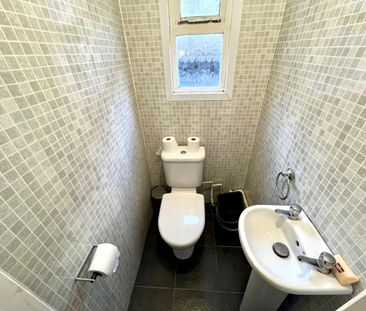 5 bedroom terraced house to rent - Photo 2