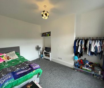 3 Bedroom Terraced House To Rent - Photo 5