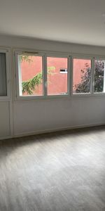 Location Appartement 4 pièces 70 m² Issoudun - Photo 3