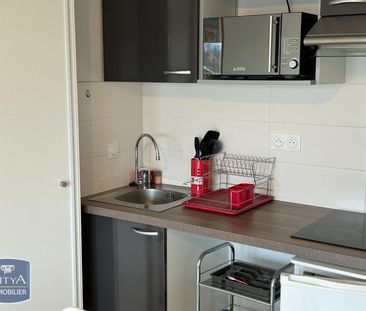 Location Appartement 2 pièces 42m² ST MEDARD EN JALLES 33160 - Photo 2