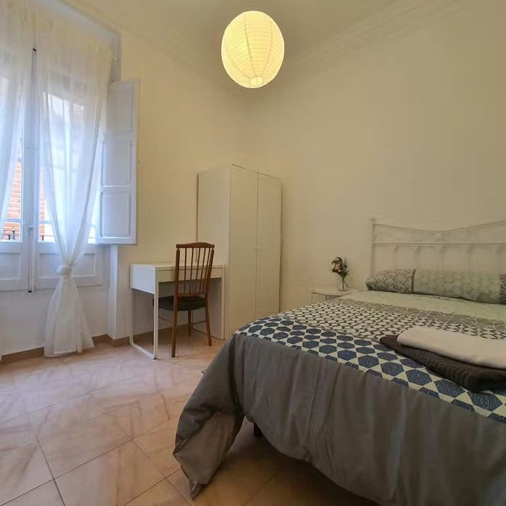 Carrer de lEditor Manuel Aguilar, Valencia, Valencian Community 46001 - Photo 1